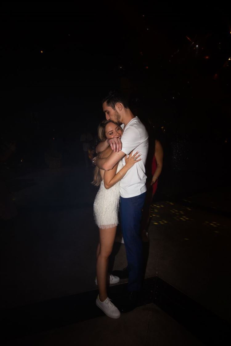 משתחררים על הרחבה אחרי החופה (צילום: פיפל פוטוגרפי)