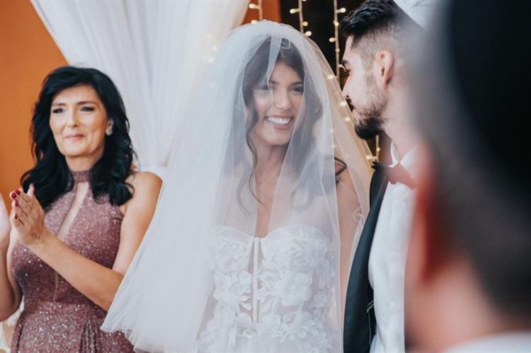 מאהבה ראשונה לסיפור חתונה מתוק במיוחד 17