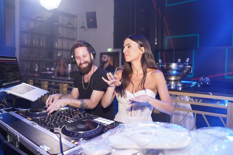 החתונה של נופר ויקי (צילום: רון קובי)