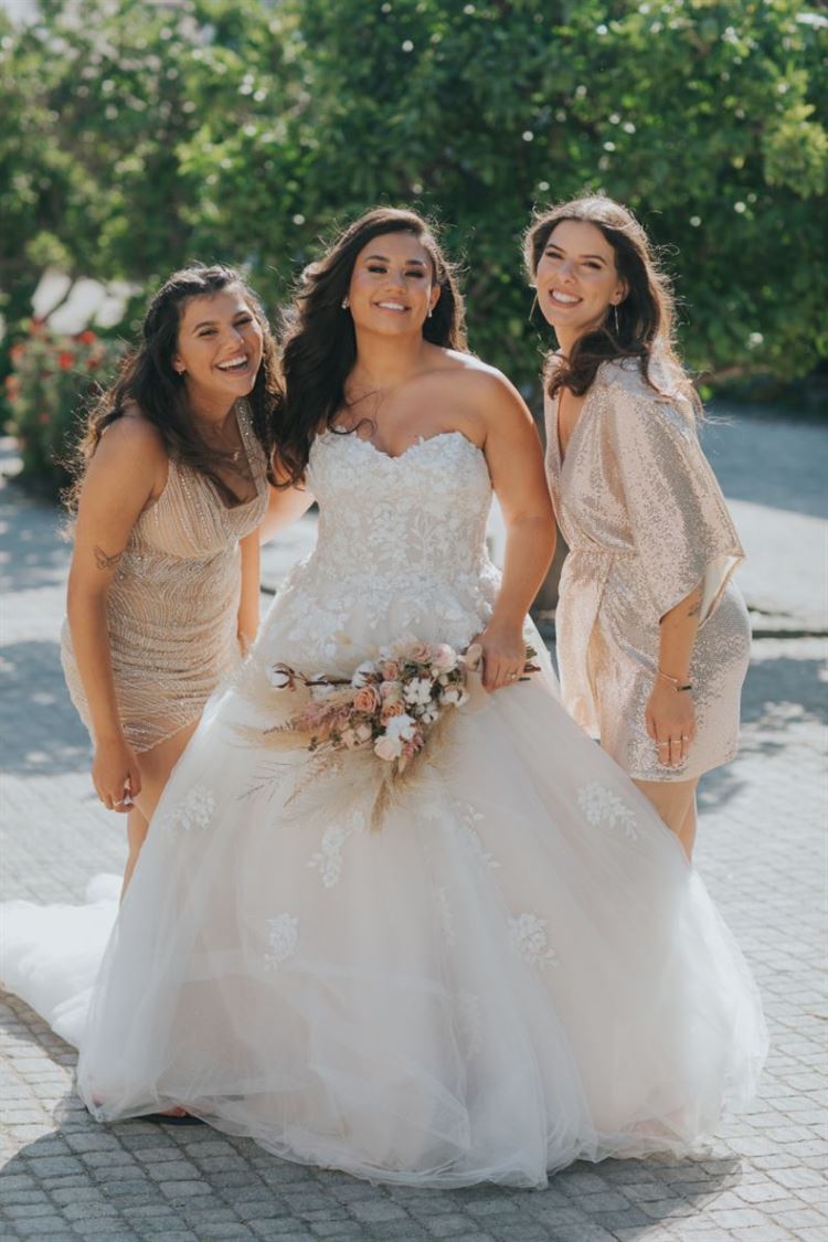 כל פרח במקום: כך נראית חתונה של ארכיטקטית 27