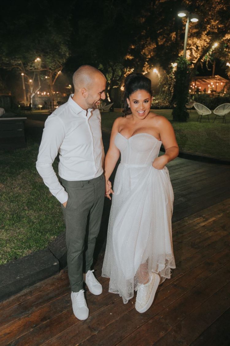 כל פרח במקום: כך נראית חתונה של ארכיטקטית 37