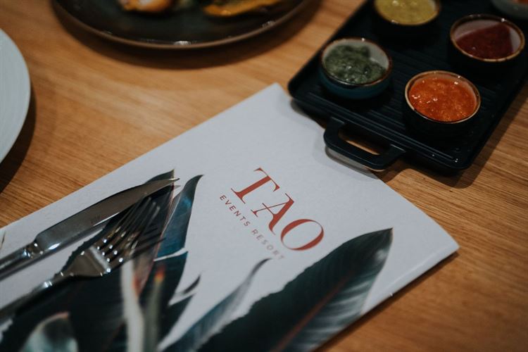 כאן מגשימים סיפורי אהבה: הכירו את ריזורט האירועים TAO 7