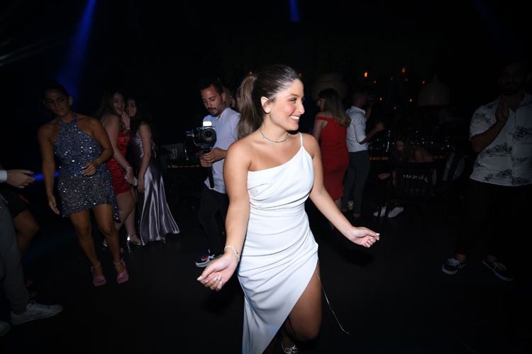 בשמלה של עמנואל, ירדן דביר (צילום: שלומי ביטון)