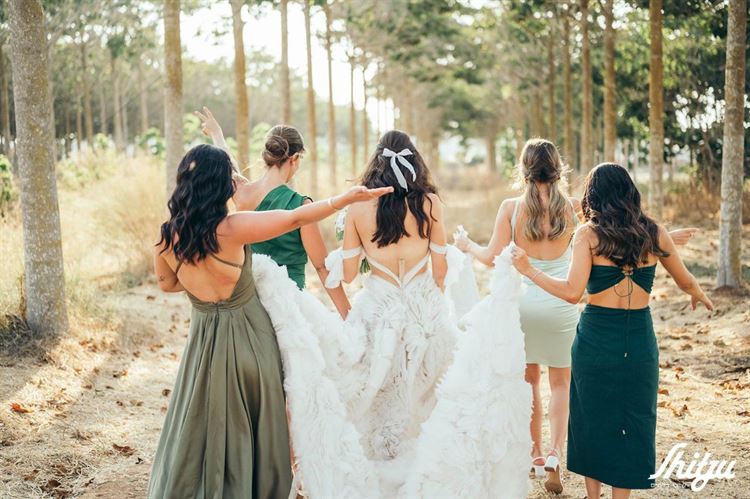 בגוונים של אהבה: חתונת הטבע של אסתר ורון 13