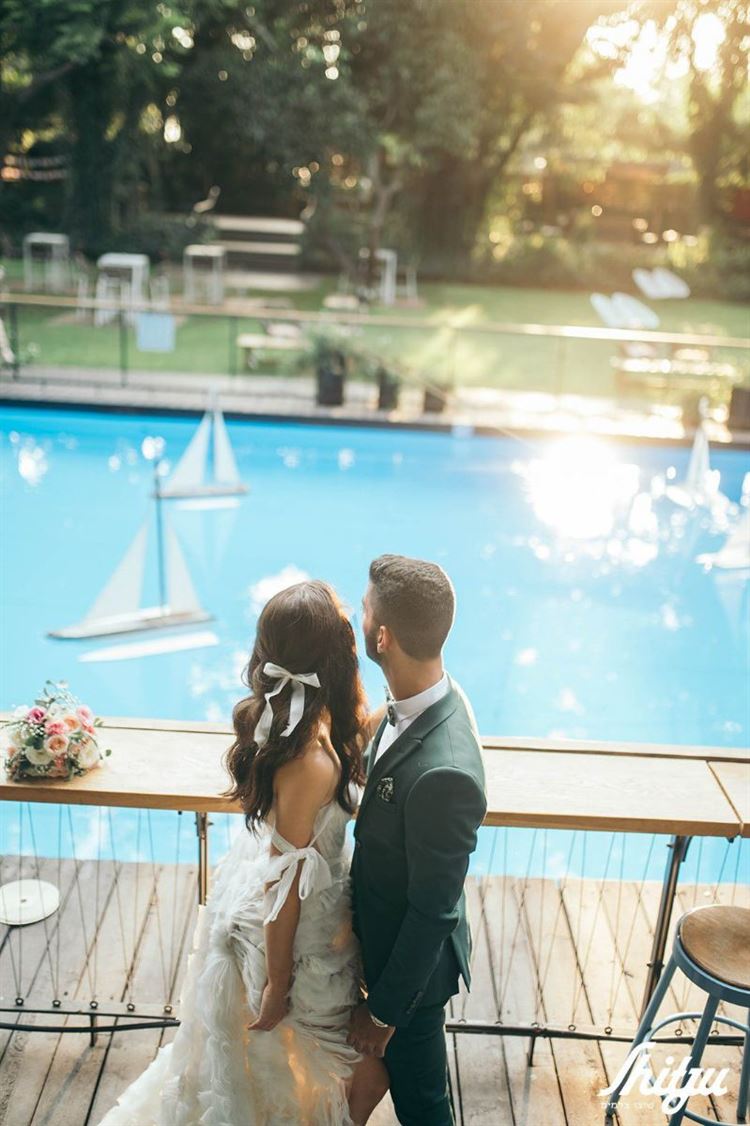 בגוונים של אהבה: חתונת הטבע של אסתר ורון 23