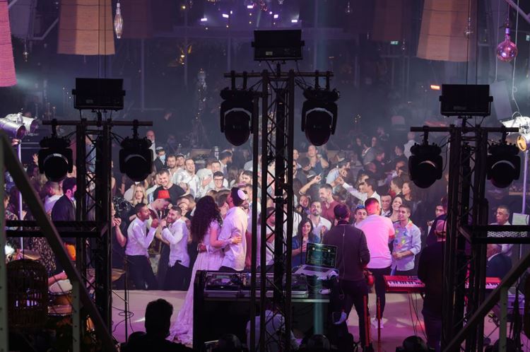 הפתעה מעדן חסון: הודיה זינגבוים בחתונה מהאגדות 22