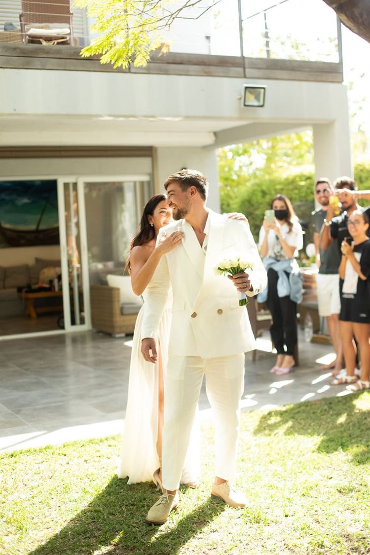 חווה בלבן: חתונת ה"ברנינג מן" של כוכבת לוציפר 6