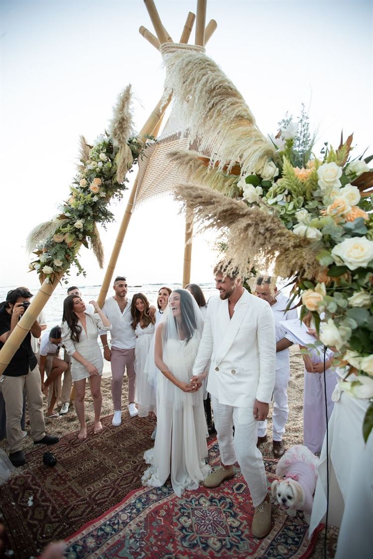 חווה בלבן: חתונת ה"ברנינג מן" של כוכבת לוציפר 23