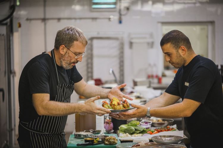 כאן כדי להטריף אתכם: קולקציית המנות של הרמוזו 6