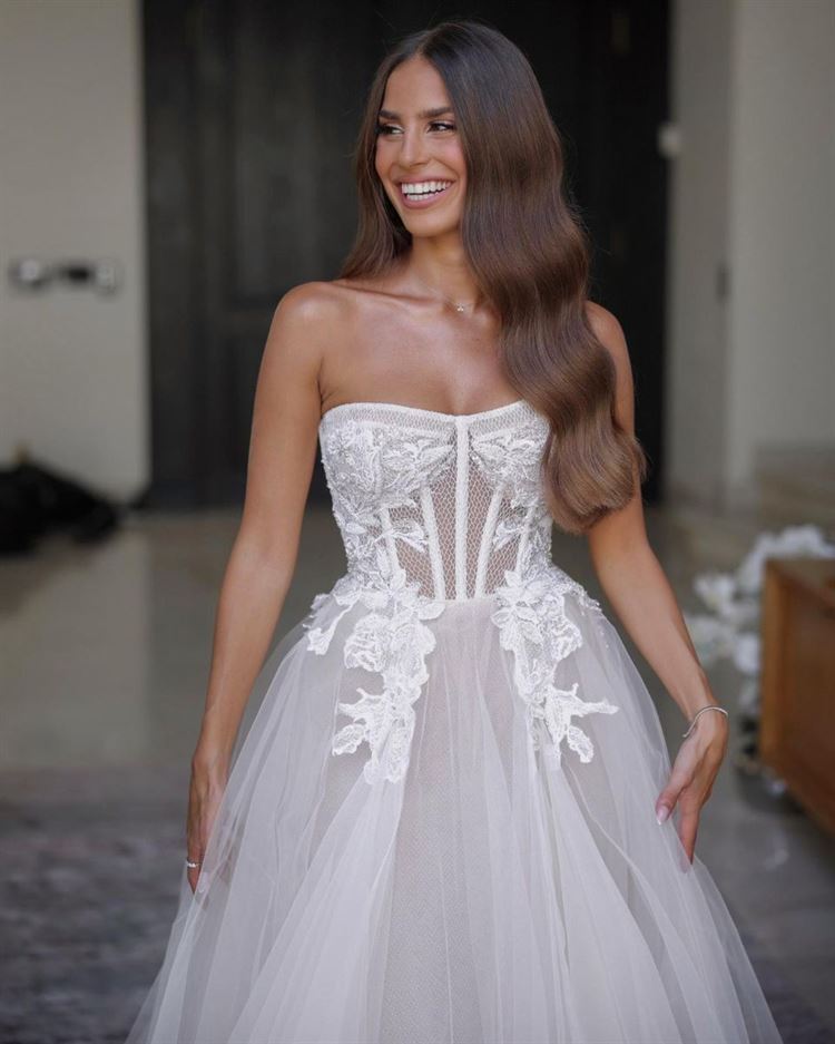 אור זרקורים: החתונה של המשפיענית שיר ממן 8