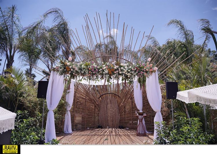 החופה בריזורט האירועים קאי בעמק חפר (צילום: רביב צלמים)