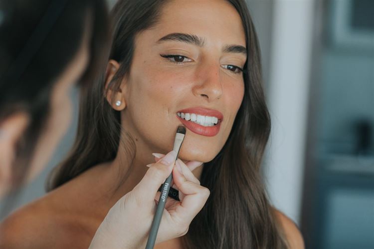 מאי מתארגנת לחתונה, איפור חתונה (צילום: עידן חסון)