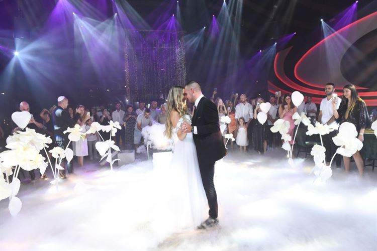 על רחבת הריקודים, החתונה של ולריה ויהונתן (צילום: אספוסה)