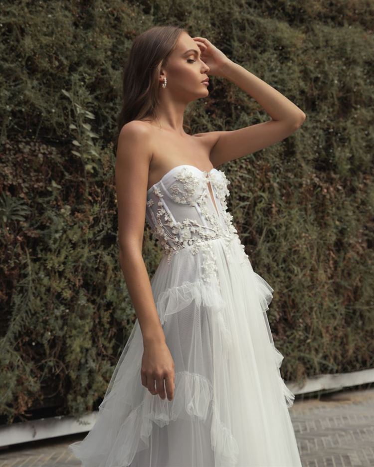 אזהרת טרנד: הלוק הכלתי שמסתער על שנת 2022 14