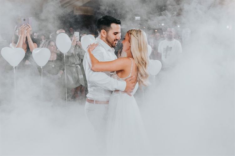 החתונה של מלי וירדן אלמוג (צילום: יוסף חורי)