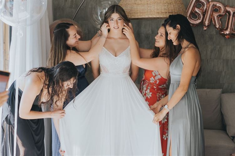 נעם עם המלוות בהתארגנות (צילום: עידן חסון)