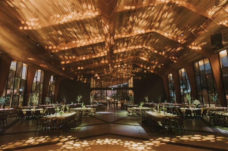 עיצוב אולם קאי, החתונה של נעם ואדיר (צילום: עידן חסון)