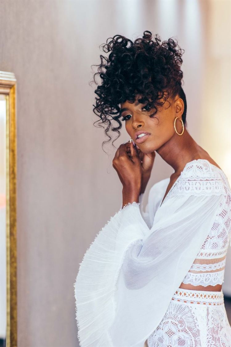 נוי מתארגנת לחתונה (צילום: שיצו צלמים)