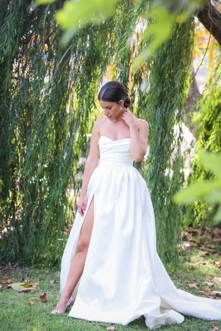 שמלה של מעצבת שמלות הכלה דנה הראל (צילום: עדי כהן צדק)