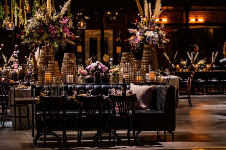 הצצה אל מתחם האירועים 