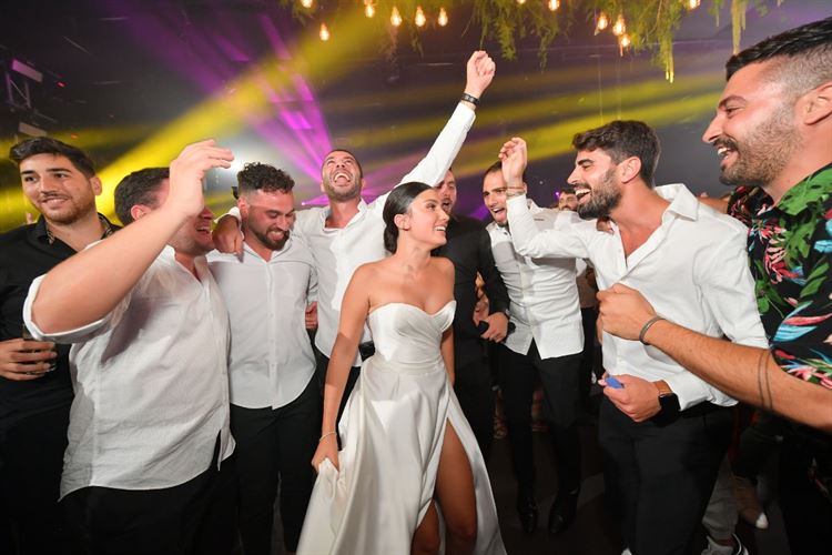 החתונה של קוראל חכמון וליאור שמש (צילום: אבשלום זוהר)