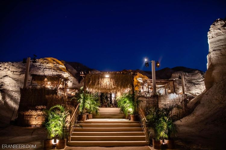 החתונה המדברית של נטע ושיר (צילום: ערן בארי)