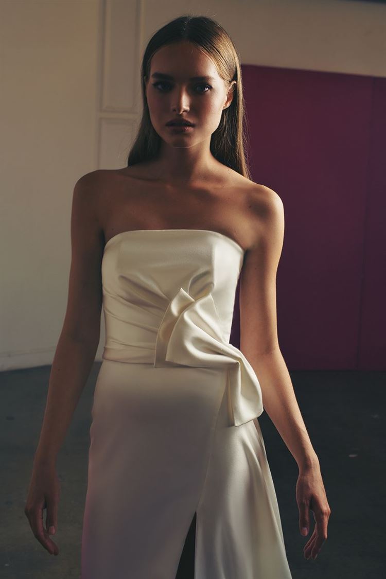 הטוויסט שעושה את כל ההבדל - שמלת כלה בעיצוב גליה להב (צילום: יחצ)