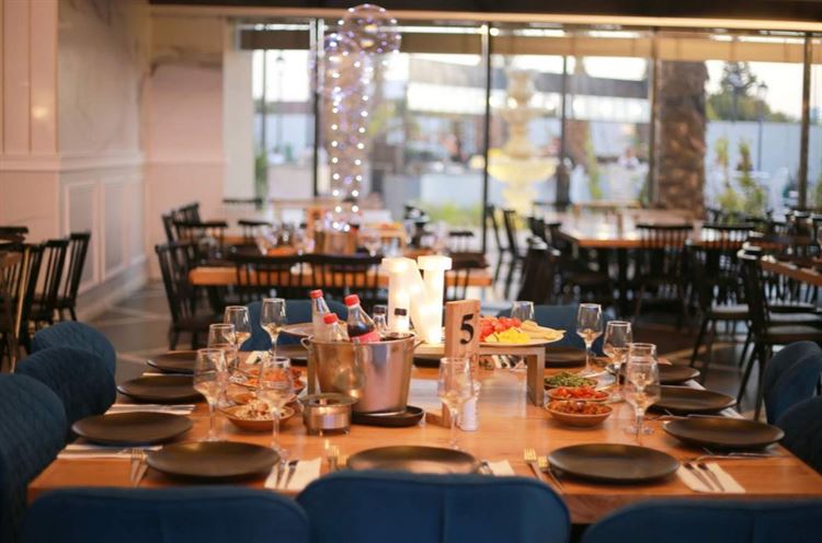 הצצה אל המתחם האירועים 