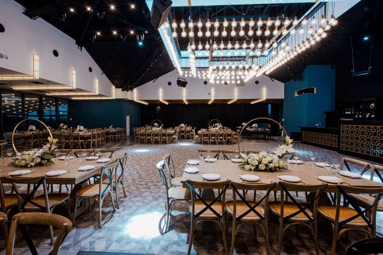 הצצה אל מתחם האירועים 'קסטלו' (צילום: וואלה! מזל טוב)