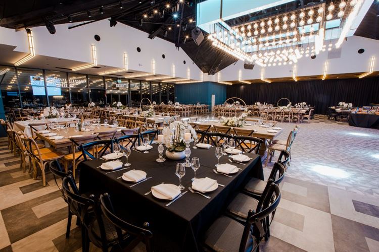 הצצה אל מתחם האירועים 'קסטלו' (צילום: וואלה! מזל טוב)