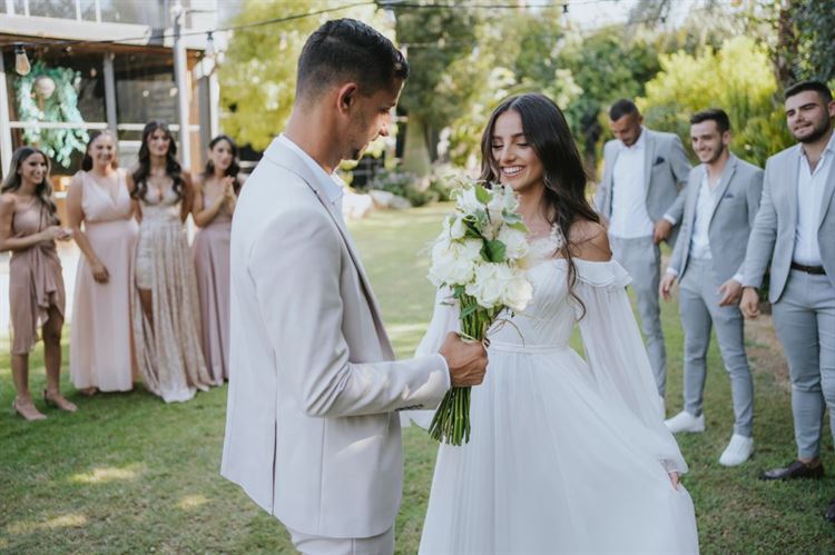 מכירים כבר 10 שנים, החתונה של סתיו ודניאל (צילום: יוניק פוטוגרפי)