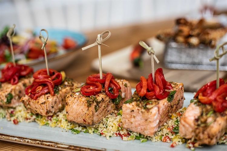 מנת סלמון (וואלה! מזל טוב)