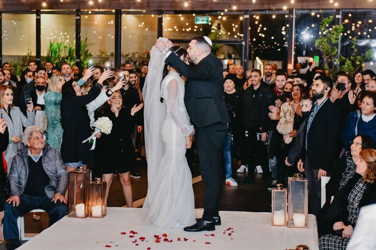 החופה באולם אירועים במרכז,  החתונה של מוריה וירין (צילום: אספוסה צלמים)