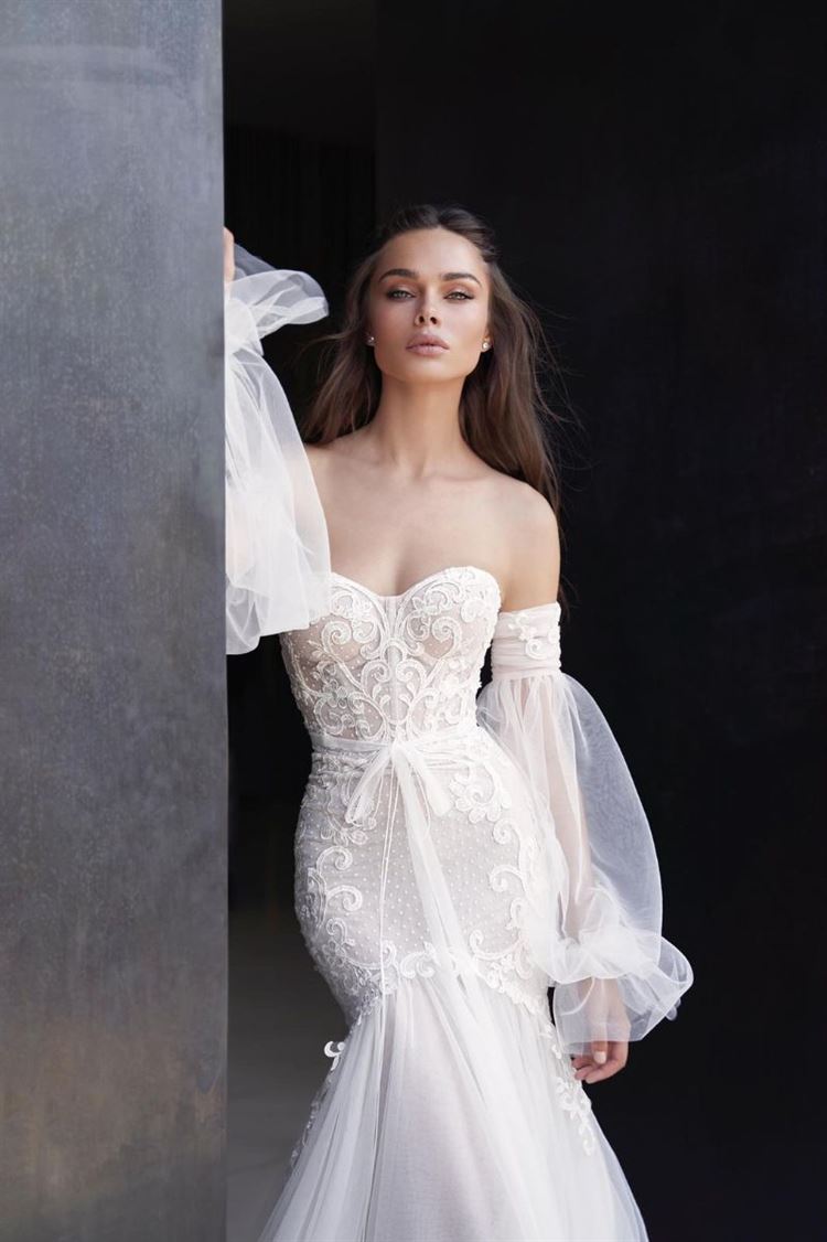 הקולקציה החדשה של מעצבת שמלות הכלה מורן טובול (צילום: אלמוג גבאי)