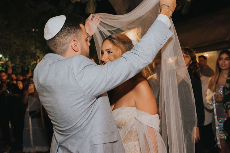 בדרך לחופה, בחתונה של דניאל ואמיר (צילום: עידן חסון)