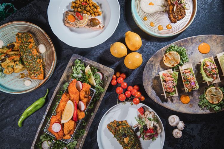 החוויה הקולינרית של עדיה (צילום: וואלה! מזל טוב)