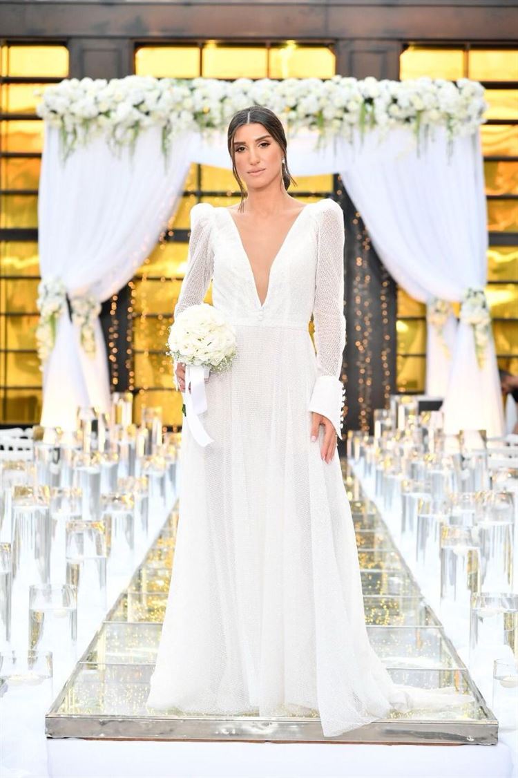 שמלה של מעצבת שמלות הכלה שלומית אזרד (צילום: רד קאמרה)