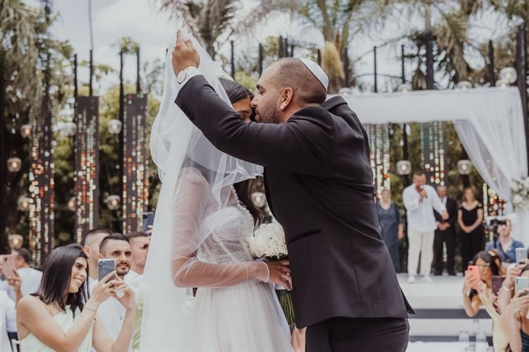 רגע לפני החופה (צילום: שלומי ביטון)