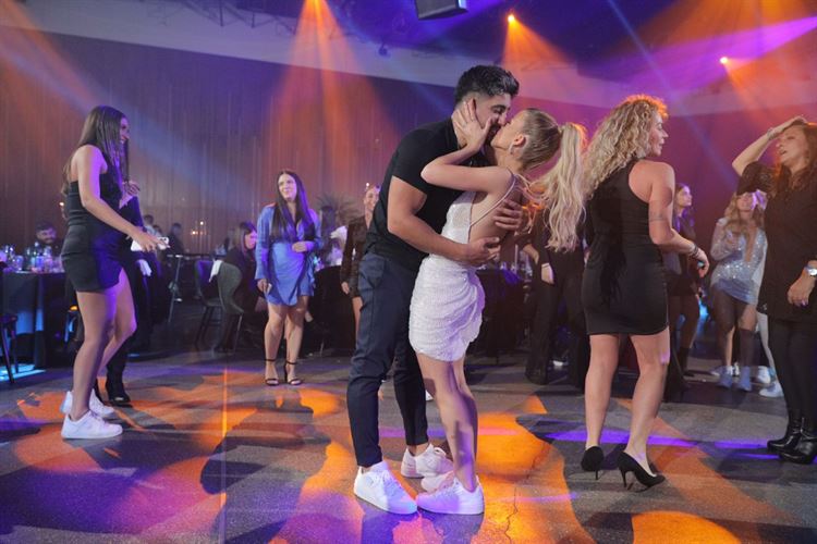 החתונה של יוליה ואופיר (צילום: מיקי סויסה)