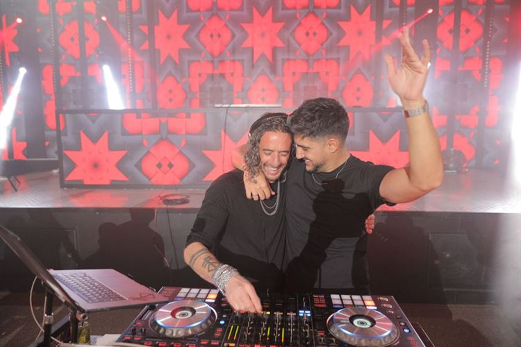 החתונה של יוליה ואופיר (צילום: מיקי סויסה)