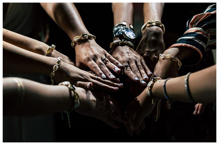 מסיבת הרווקות שלך פלג ממן (צילום: ארתור רשה)