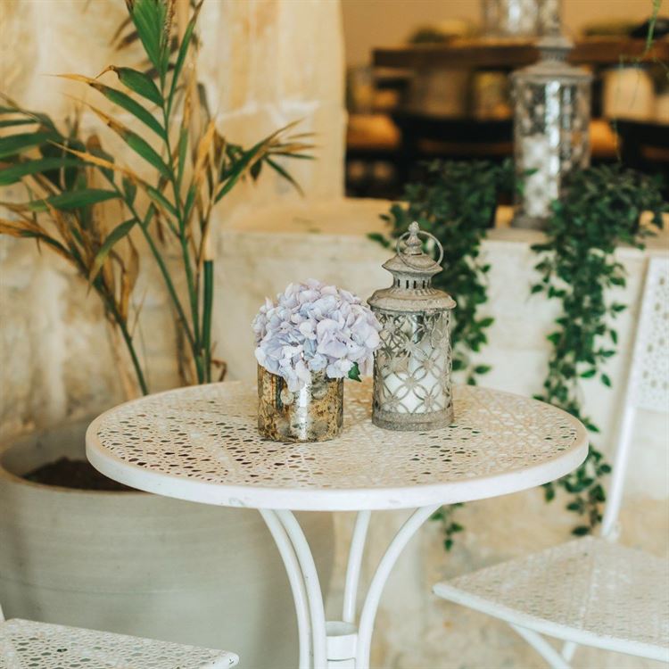 הצצה אל הבית לאירועים 