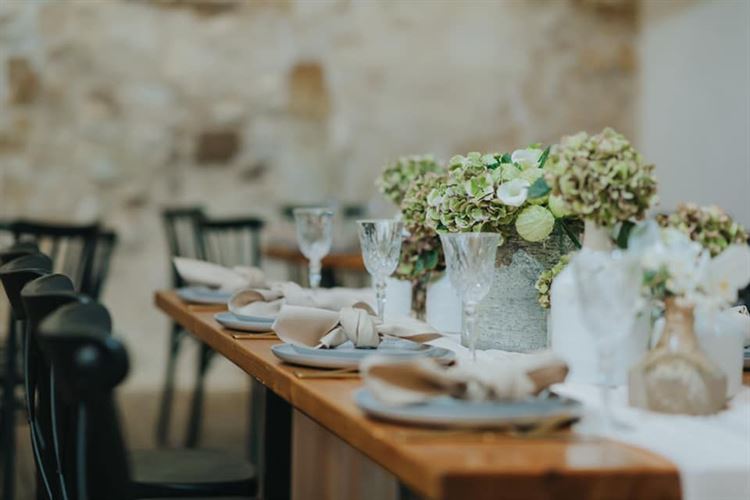 הצצה אל הבית לאירועים 