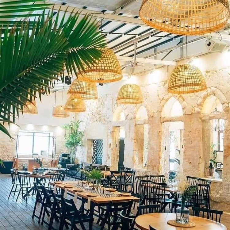 הצצה אל הבית לאירועים 