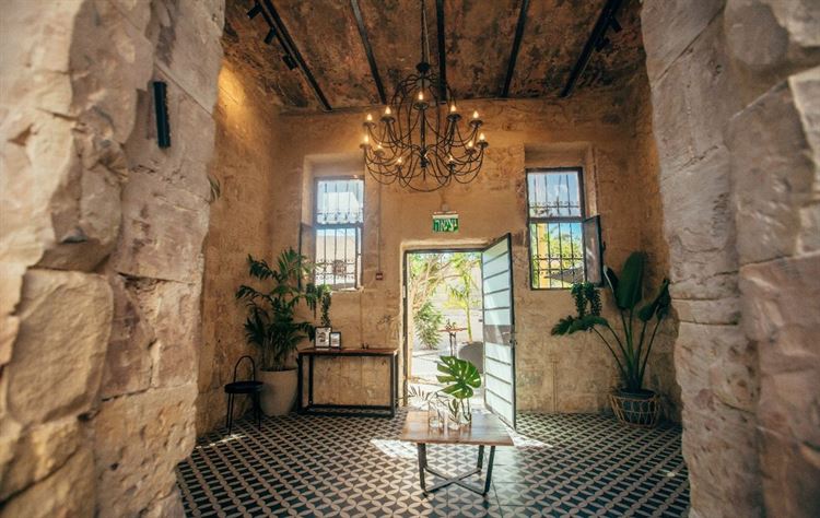 הצצה אל הבית לאירועים 