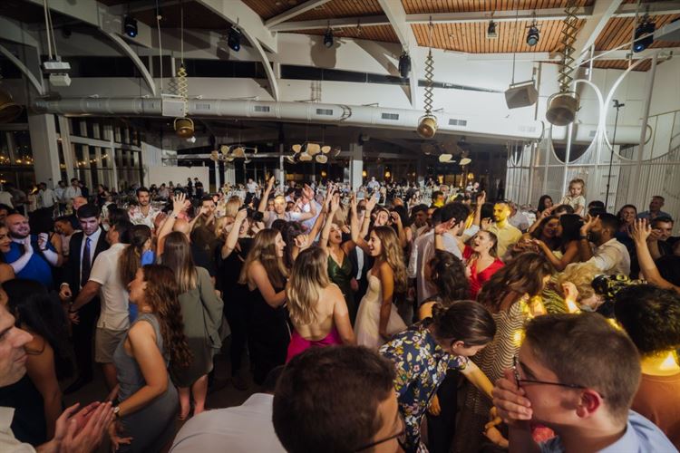 החתונה של ירדן פרץ ועמית וייצנר (צילום: עידן מרציאנו)