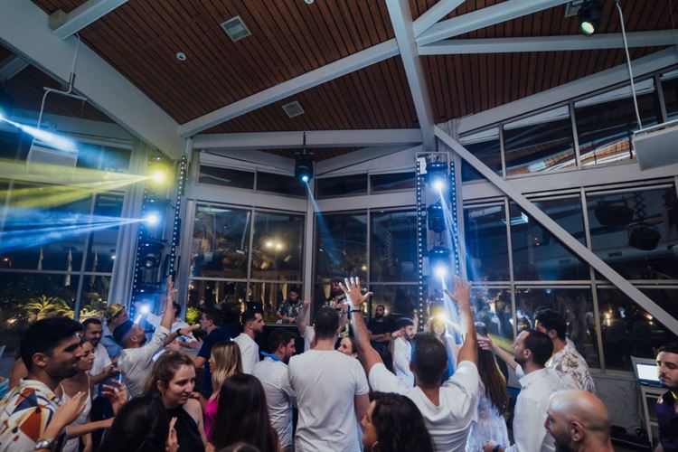 החתונה של ירדן פרץ ועמית וייצנר (צילום: עידן מרציאנו)