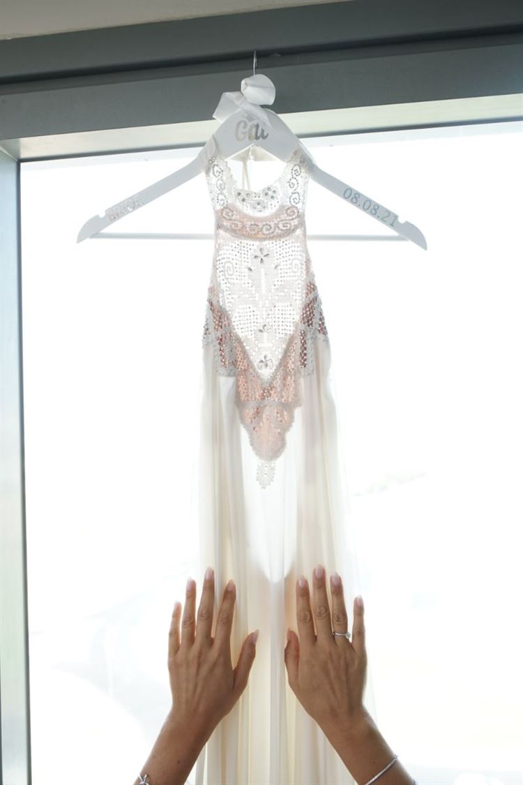 שמלה כלה מסטודיו ויוי בלאיש, החתונה של גל ובן (צילום: טל אקוקה)