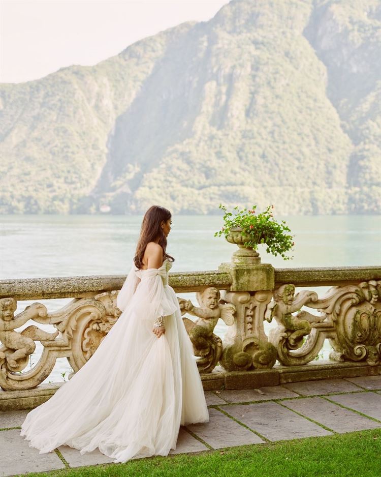 החתונה של פלג וען באגם קומו (צילום: עומרי לוי)