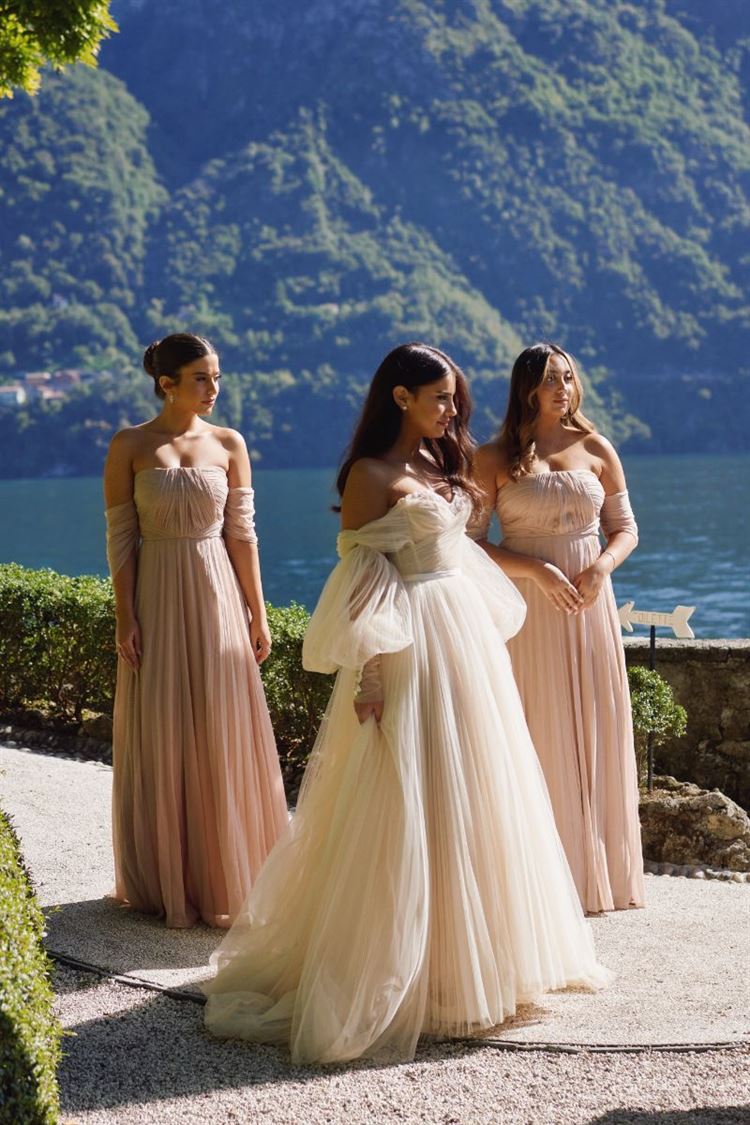 החתונה של פלג וען באגם קומו (צילום: עומרי לוי)